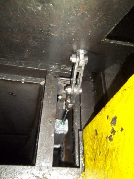 Press Scrap Guidance Systems 8 20110226 153110