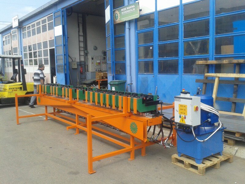 Aluminum Punching Press (150 Ton) 9 20150916 133019