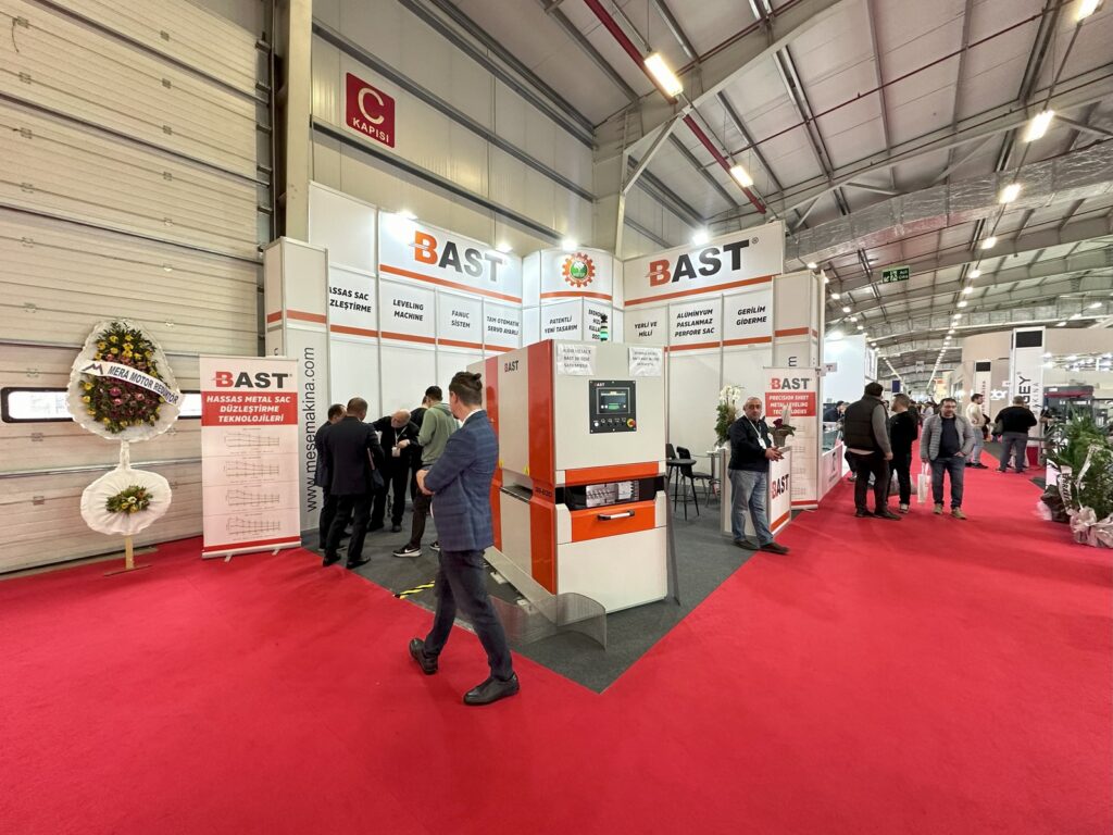 Streamlining Operations: How Industrial Machinery Integration Can Help 2 IMG 2903 1